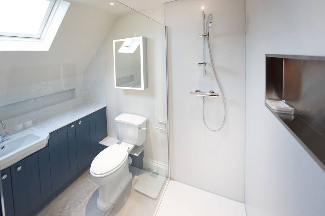 South_Room_Shower_2_original